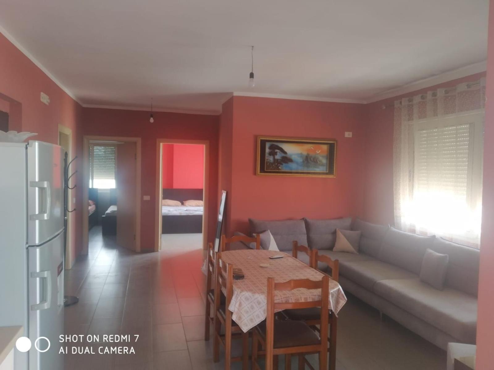 Maksimilian apartament Durres Bagian luar foto