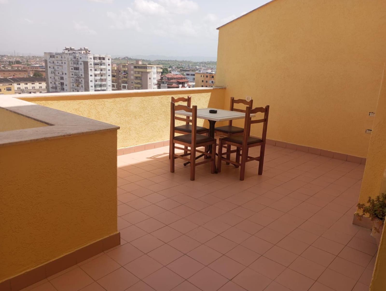 Maksimilian apartament Durres Bagian luar foto