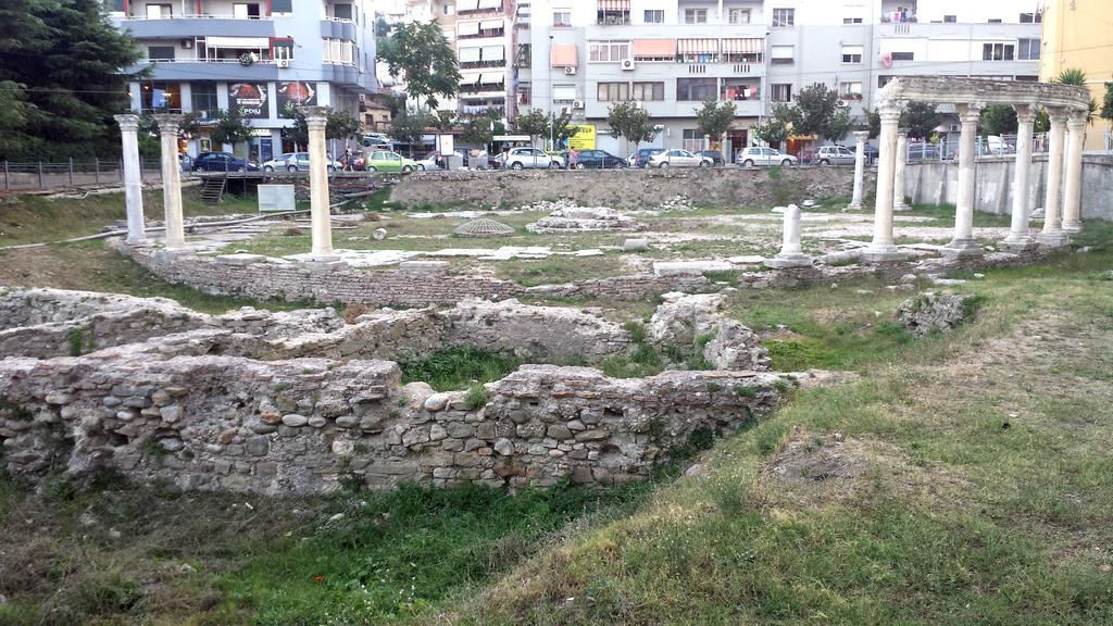 Maksimilian apartament Durres Bagian luar foto
